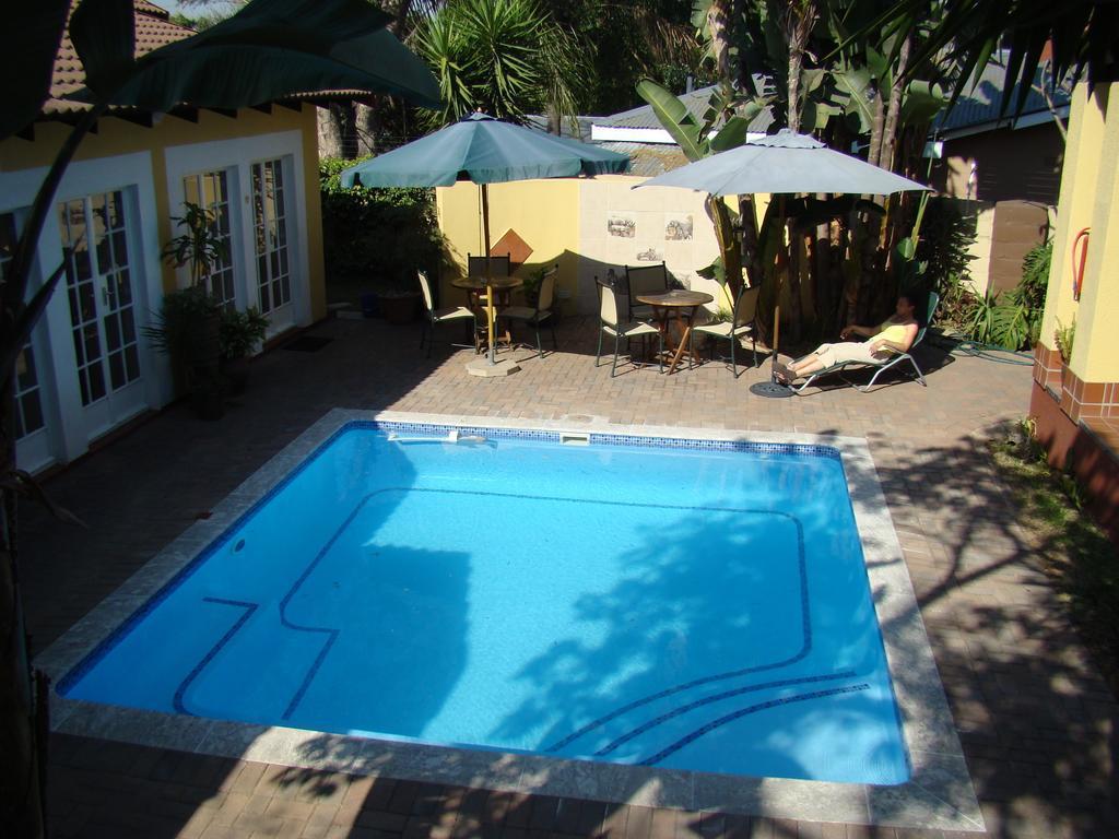 Auberge Guest Lodge Mbombela Extérieur photo